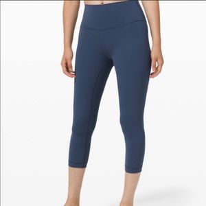 lululemon Wunder Under Crop 21”- Iron Blue Size 8